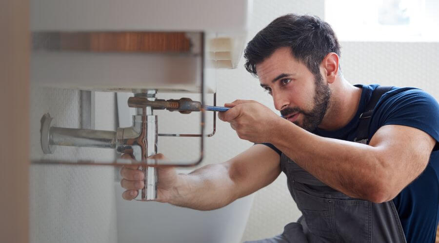 Water Pressure Adjustment in Lakeshore, FL